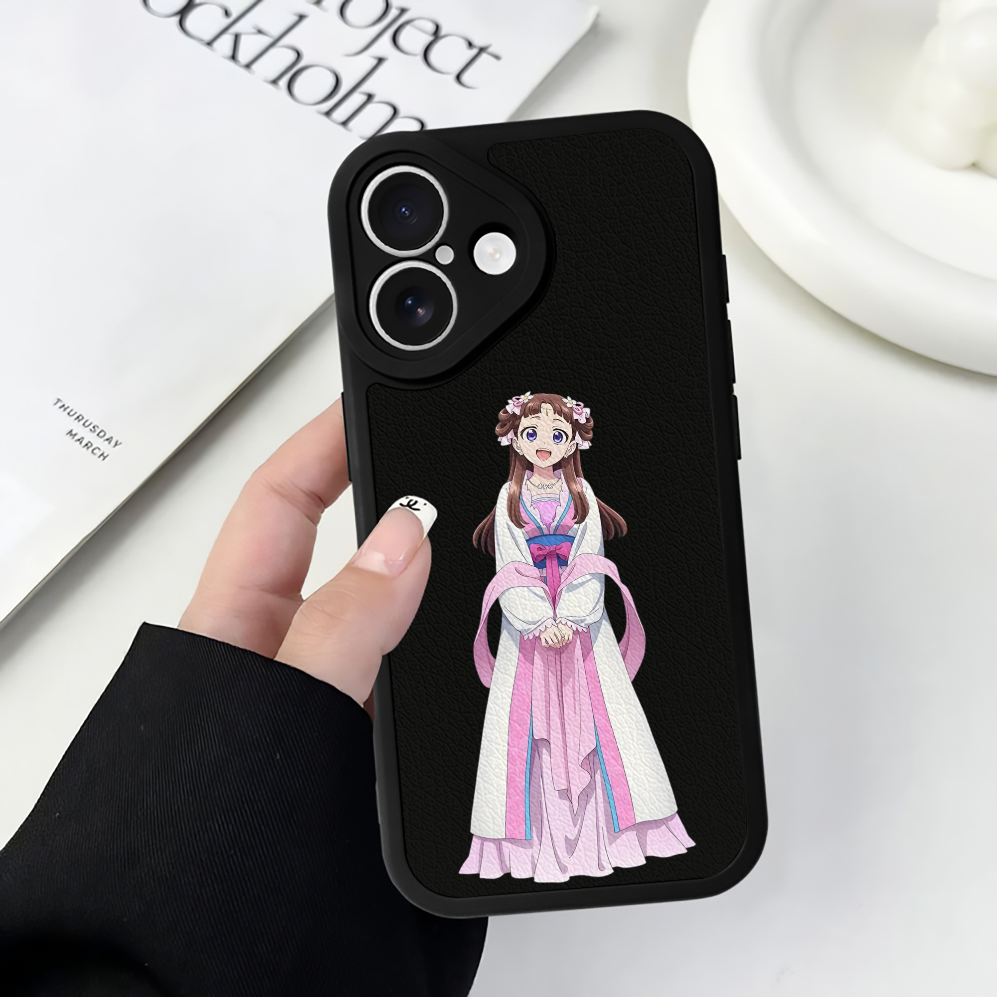 薬屋のひとりごと The Apothecary Diaries 【iPhone 16シリーズ対応】シリコンスマホケース（レザー調） 材質：シリコン